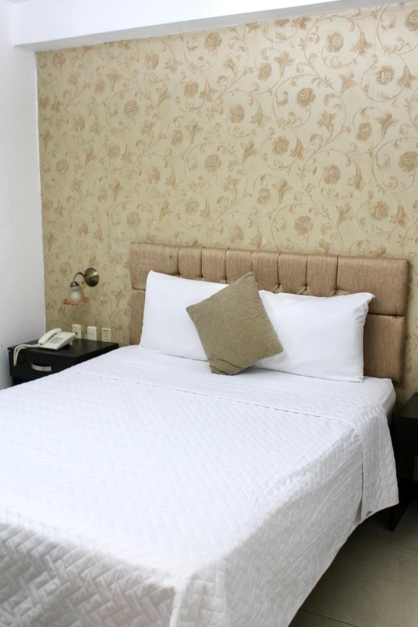 Hotel Presidente Internacional Гуаякуил Екстериор снимка