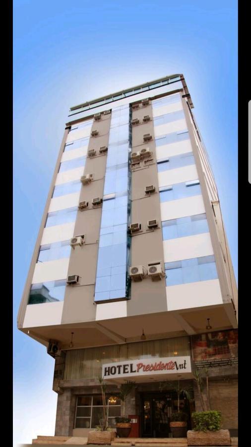 Hotel Presidente Internacional Гуаякуил Екстериор снимка